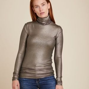 Lamé🪩long sleeve top by Majestic Filatures